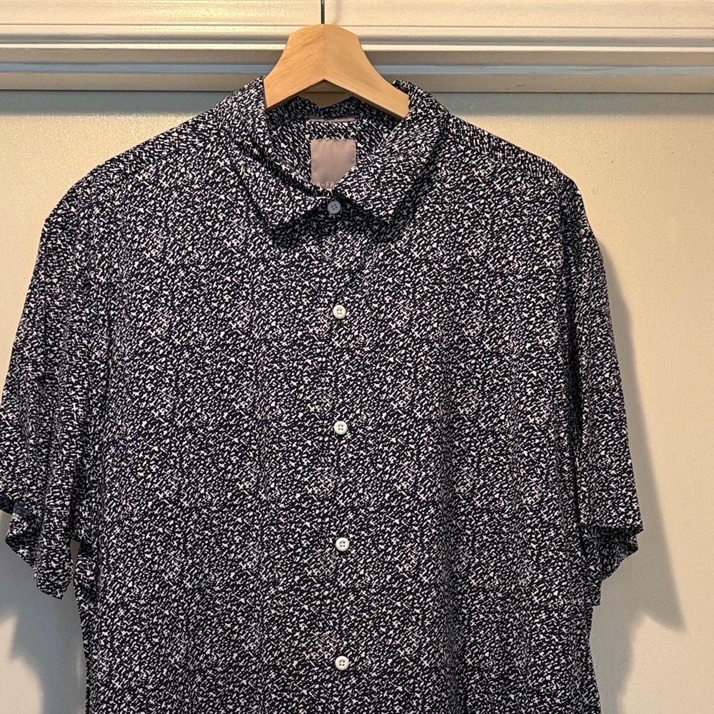 A-Frame Navy and White Short-Sleeve Button Down Shirt with Micro Print